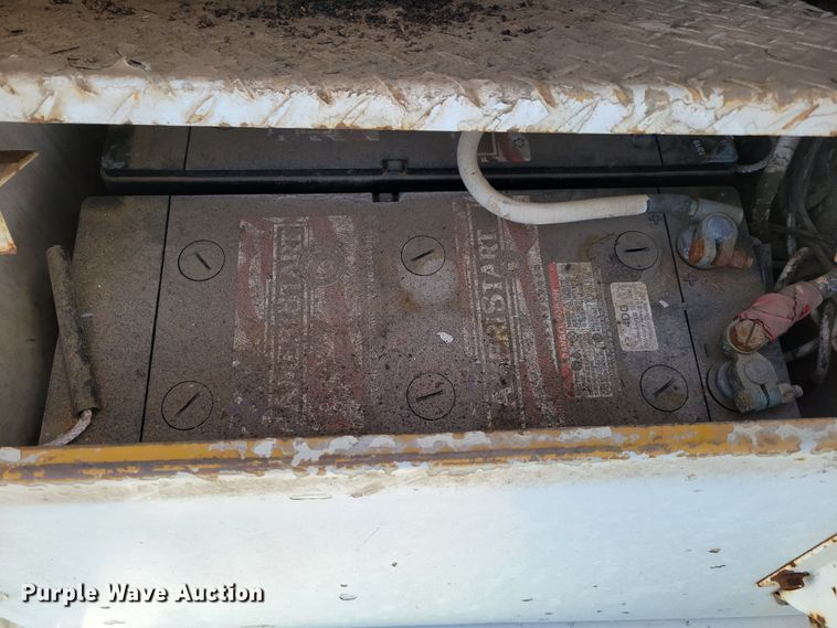 image for item DM8229 1990 Link Belt HC-78C  crane