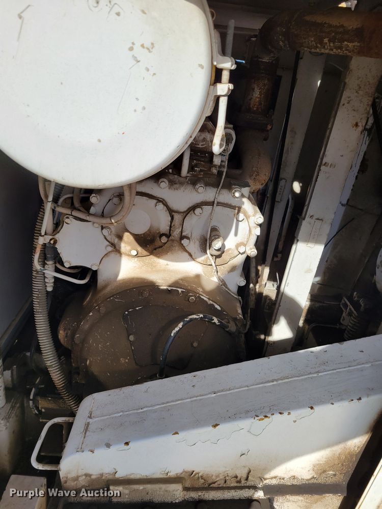 image for item DM8229 1990 Link Belt HC-78C  crane