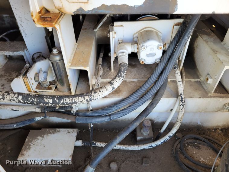 image for item DM8229 1990 Link Belt HC-78C  crane