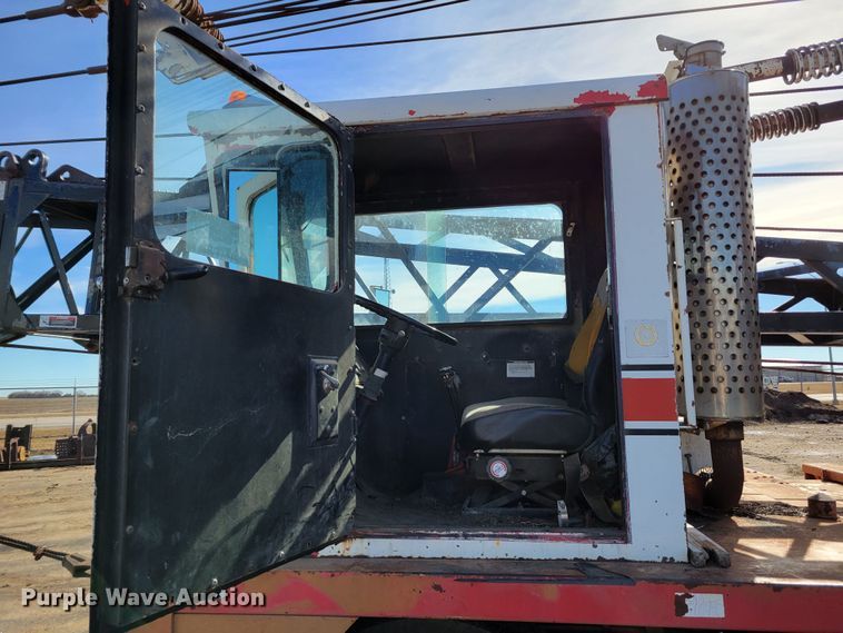 image for item DM8229 1990 Link Belt HC-78C  crane