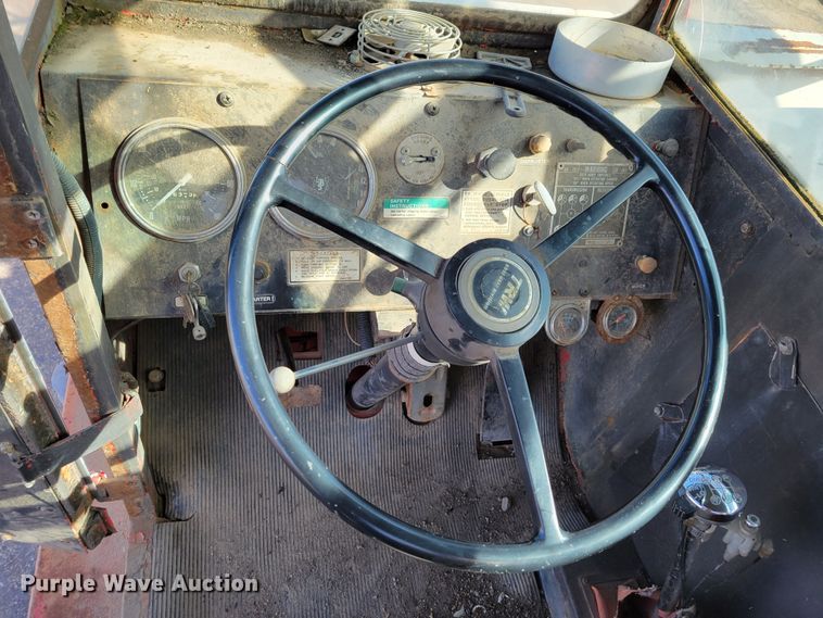 image for item DM8229 1990 Link Belt HC-78C  crane