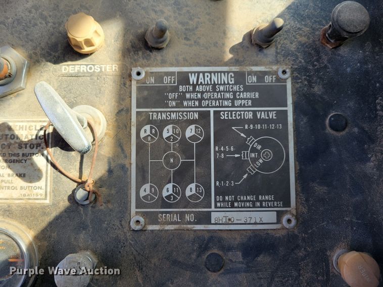 image for item DM8229 1990 Link Belt HC-78C  crane