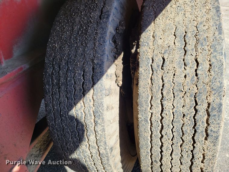 image for item DM8229 1990 Link Belt HC-78C  crane