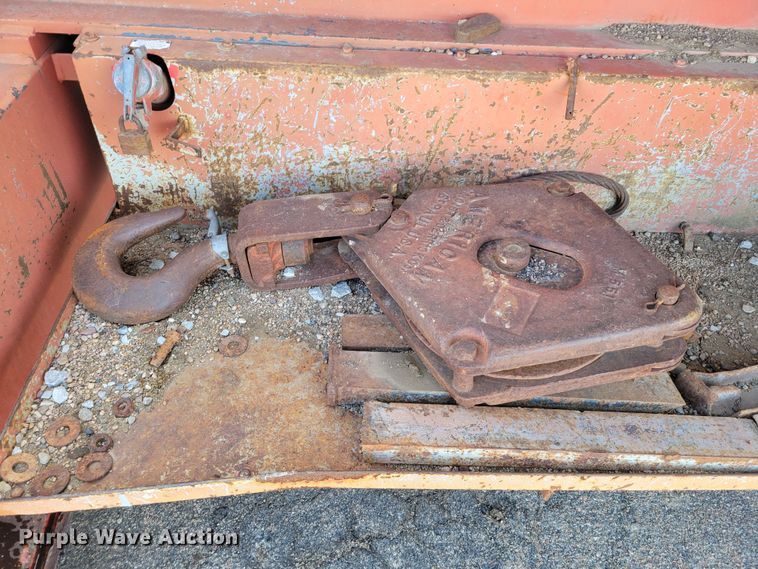 image for item DM8229 1990 Link Belt HC-78C  crane