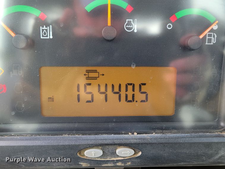 image for item DM8230 2013 Caterpillar D4K2 LGP  dozer