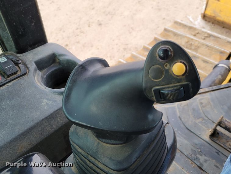 image for item DM8230 2013 Caterpillar D4K2 LGP  dozer