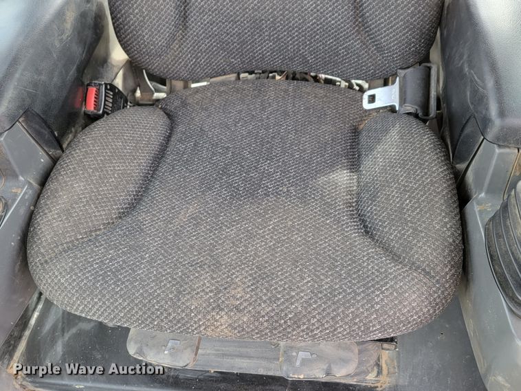 image for item DM8230 2013 Caterpillar D4K2 LGP  dozer