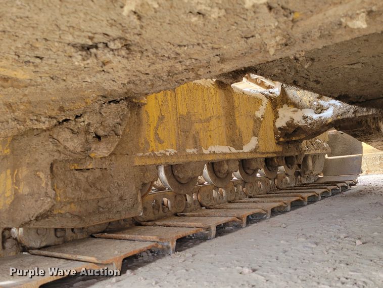 image for item DM8230 2013 Caterpillar D4K2 LGP  dozer