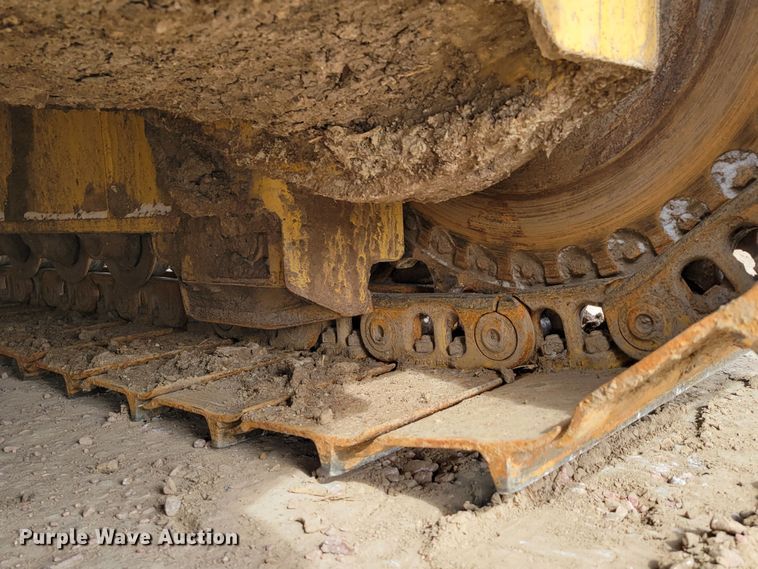 image for item DM8230 2013 Caterpillar D4K2 LGP  dozer