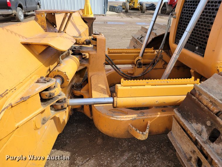 image for item DM8231 2012 Case 1650L  dozer