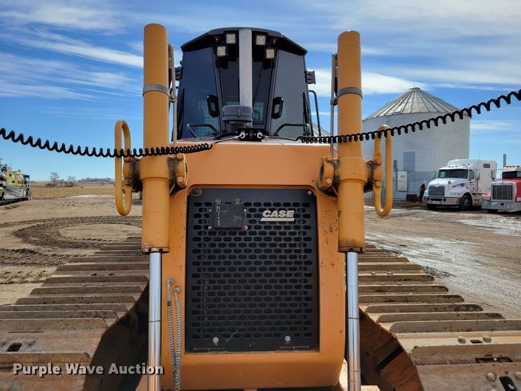 image for item DM8231 2012 Case 1650L  dozer