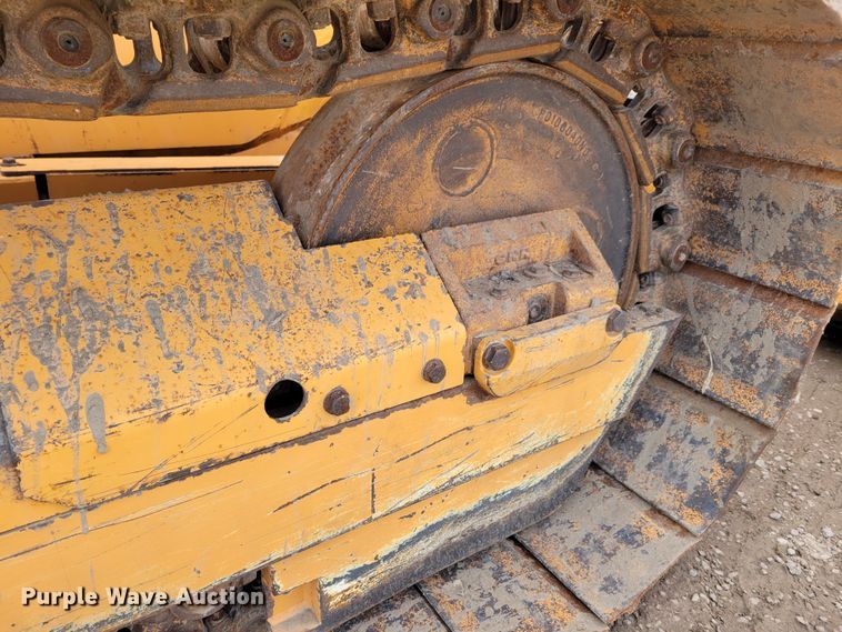 image for item DM8231 2012 Case 1650L  dozer