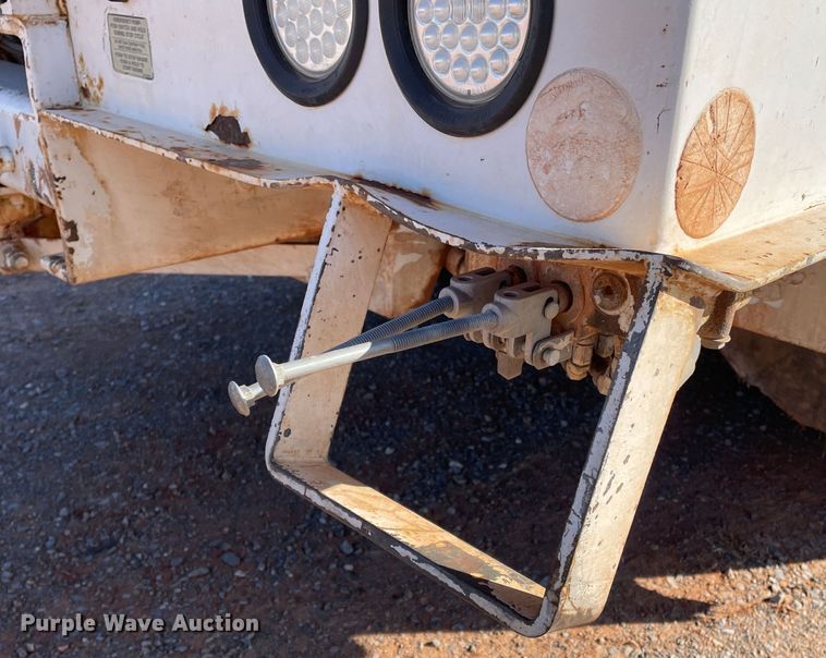 image for item DN4551 2006 Ford F750 Super Duty  bucket truck