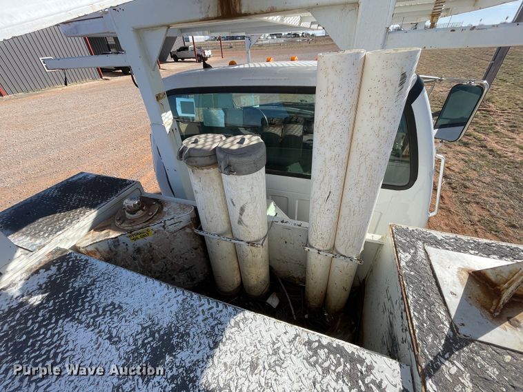 image for item DN4551 2006 Ford F750 Super Duty  bucket truck