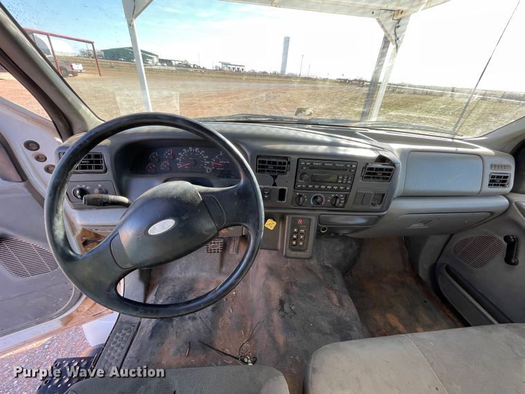 image for item DN4551 2006 Ford F750 Super Duty  bucket truck