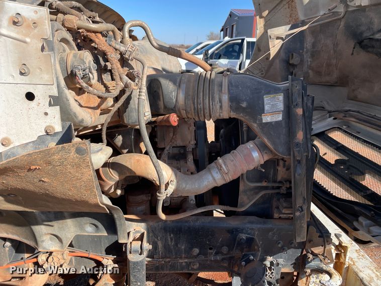 image for item DN4551 2006 Ford F750 Super Duty  bucket truck