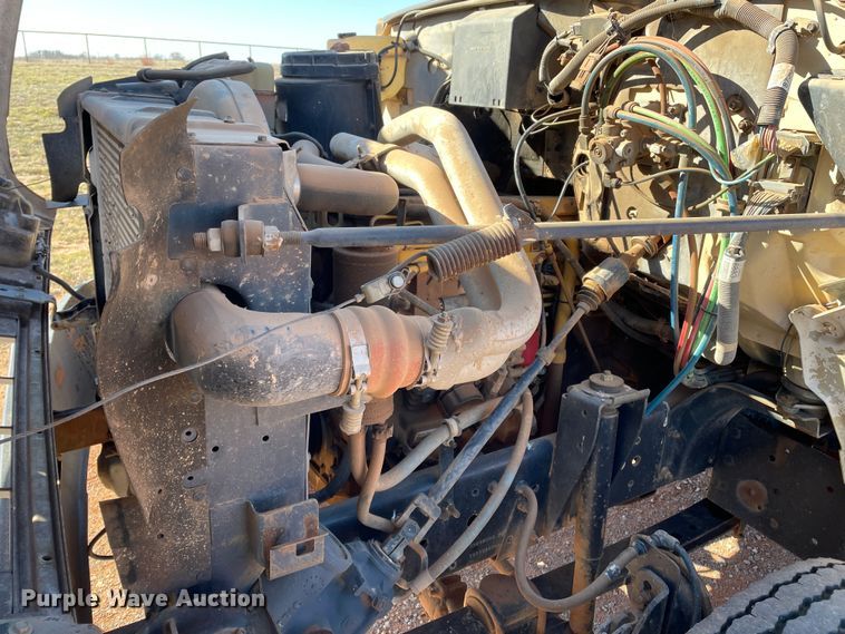 image for item DN4552 1998 Chevrolet C6500  line tensioner truck