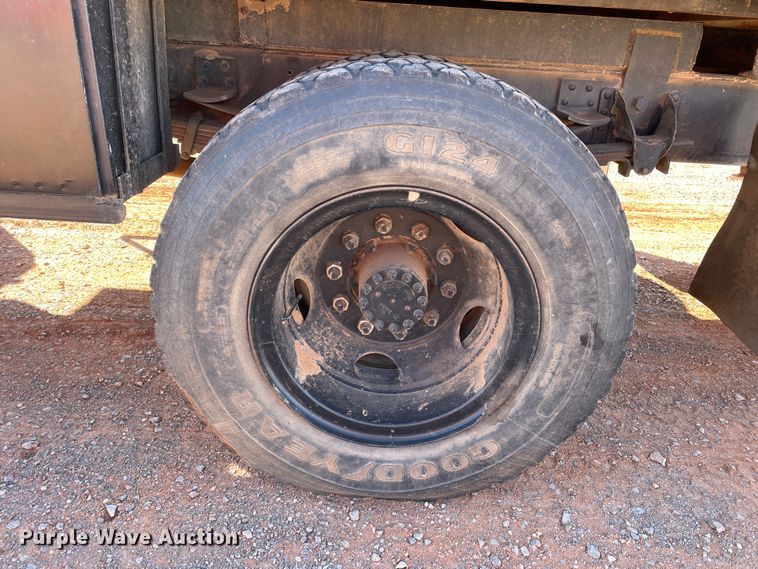 image for item DN4552 1998 Chevrolet C6500  line tensioner truck