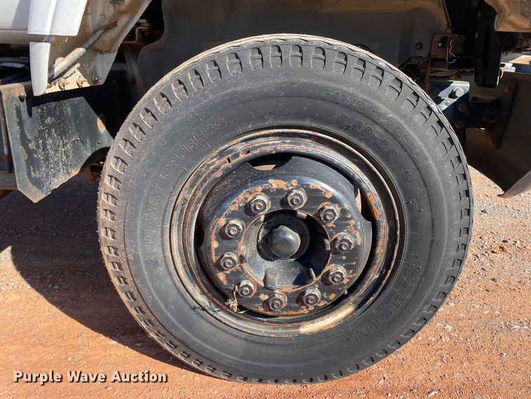 image for item DN4552 1998 Chevrolet C6500  line tensioner truck