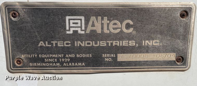 image for item DN4553 2005 International 4300  bucket truck