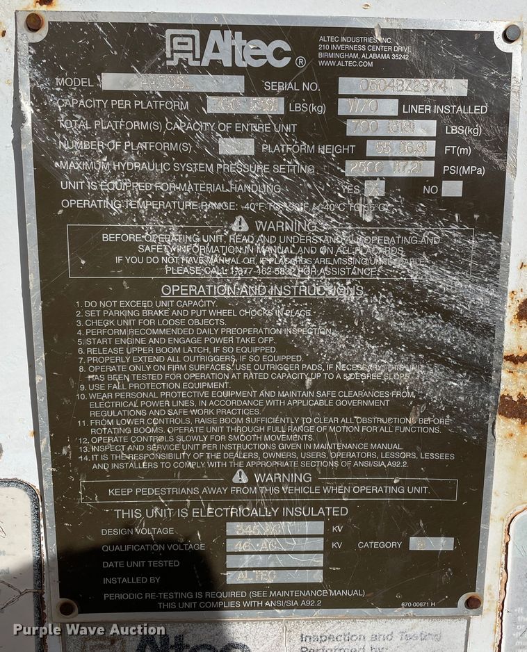 image for item DN4553 2005 International 4300  bucket truck