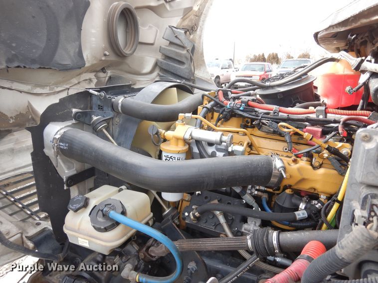 image for item DN6298 2004 Freightliner M2  utility / service truck