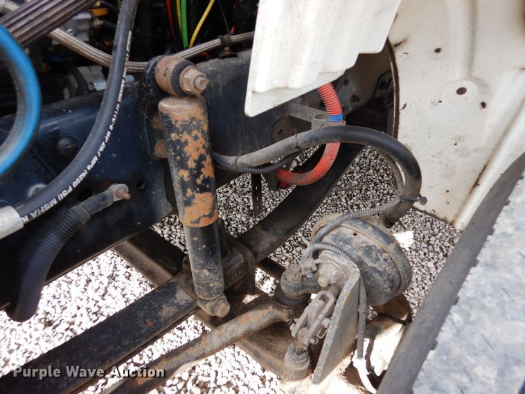 image for item DN6298 2004 Freightliner M2  utility / service truck