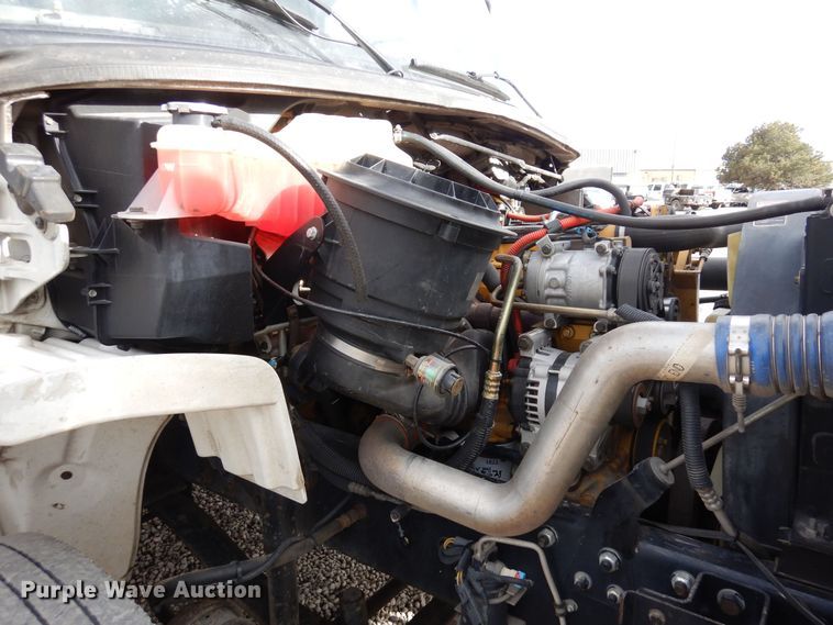 image for item DN6298 2004 Freightliner M2  utility / service truck