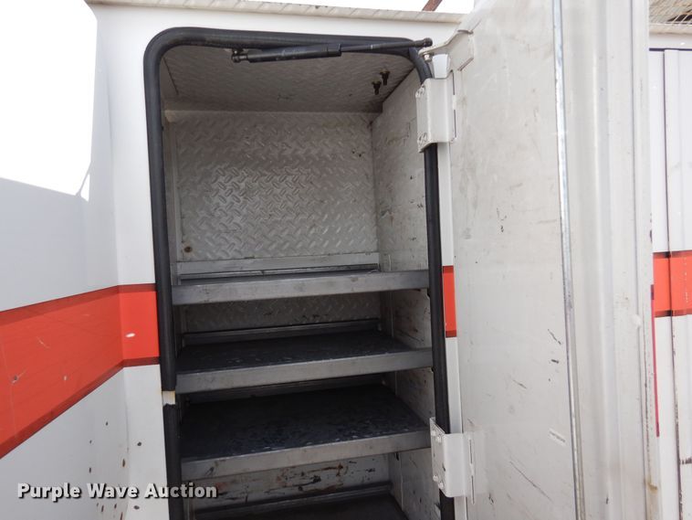 image for item DN6298 2004 Freightliner M2  utility / service truck