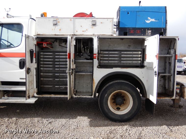 image for item DN6298 2004 Freightliner M2  utility / service truck