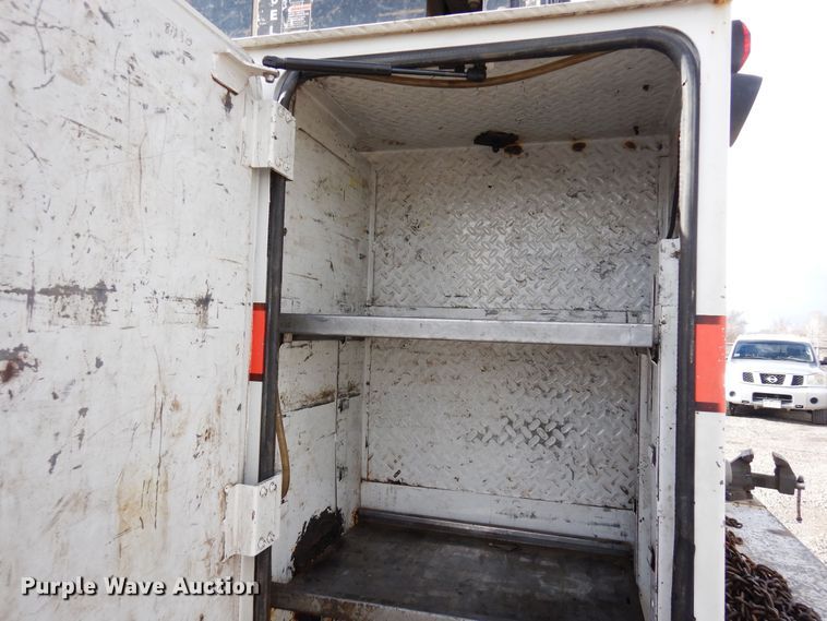 image for item DN6298 2004 Freightliner M2  utility / service truck