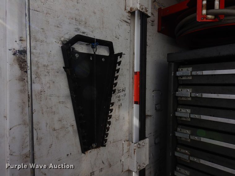 image for item DN6298 2004 Freightliner M2  utility / service truck