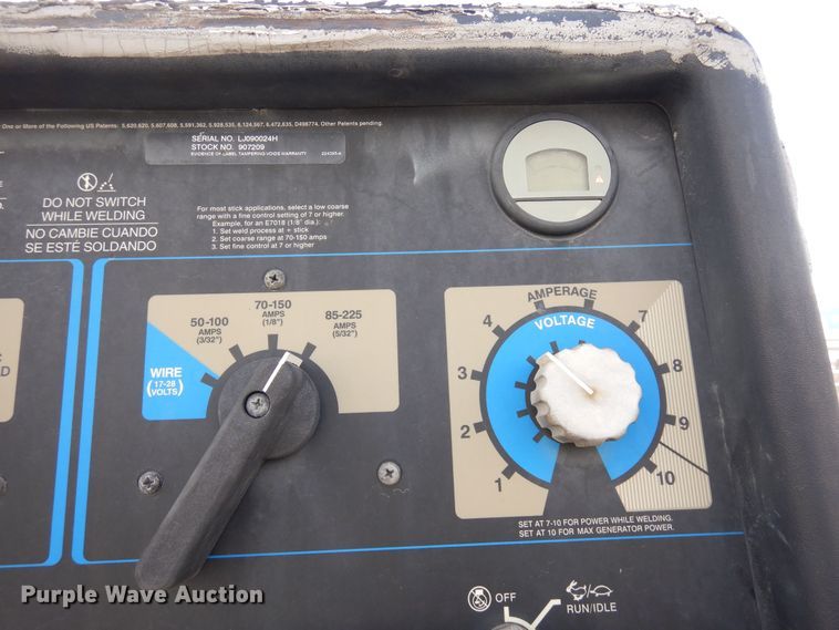 image for item DN6298 2004 Freightliner M2  utility / service truck