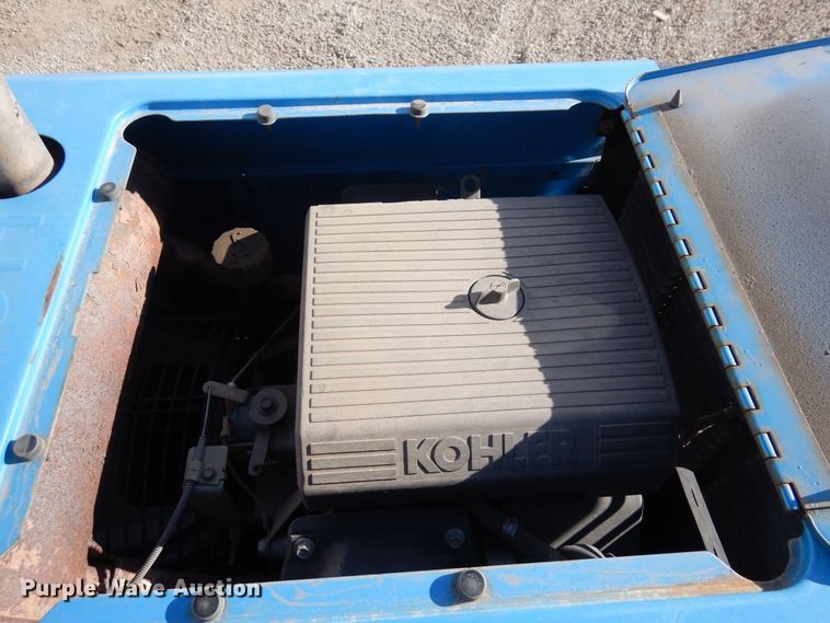 image for item DN6298 2004 Freightliner M2  utility / service truck