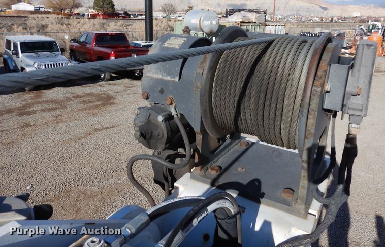 image for item DN6298 2004 Freightliner M2  utility / service truck