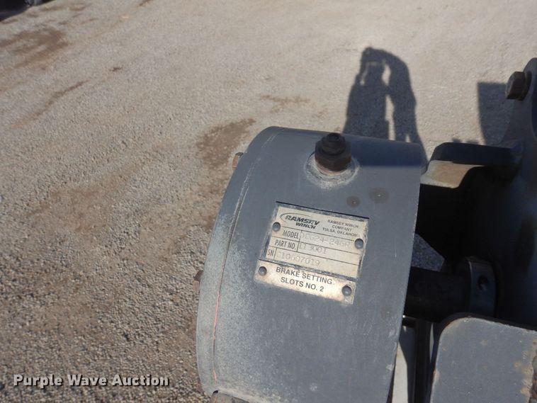 image for item DN6298 2004 Freightliner M2  utility / service truck