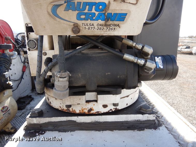 image for item DN6298 2004 Freightliner M2  utility / service truck