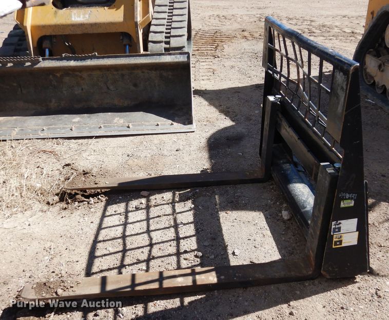 image for item DN6305 2016 Caterpillar 289D  tracked skid steer loader