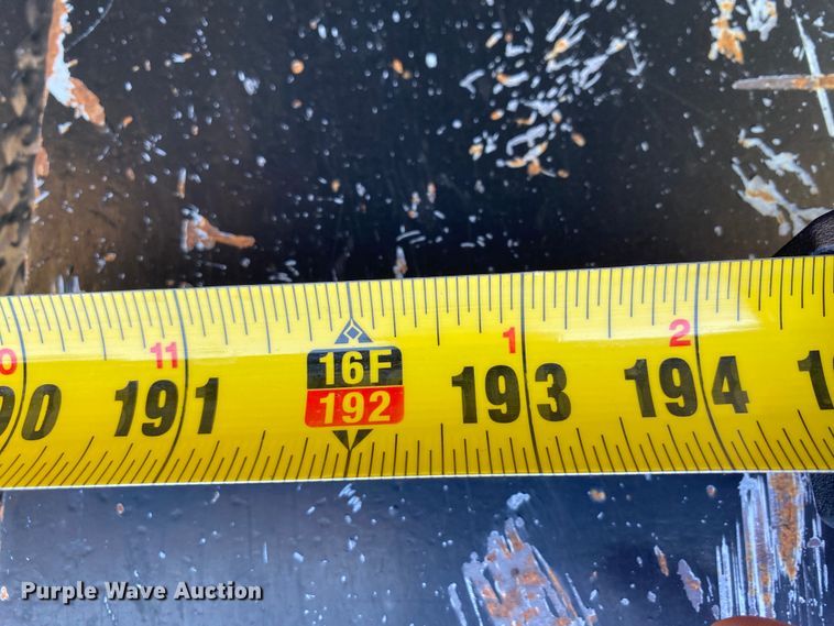 image for item DN8190 2005 Mack CV713  dump truck