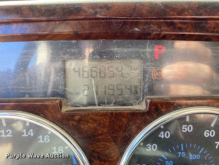 image for item DN8190 2005 Mack CV713  dump truck