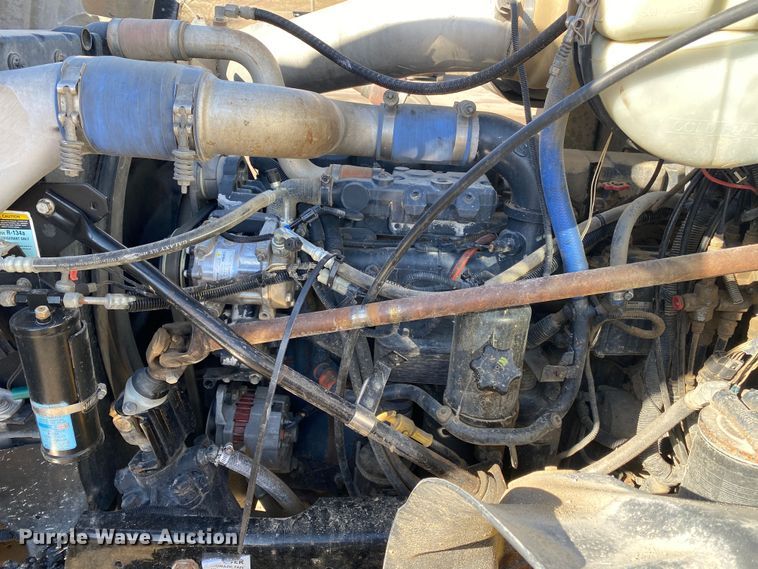 image for item DN8190 2005 Mack CV713  dump truck