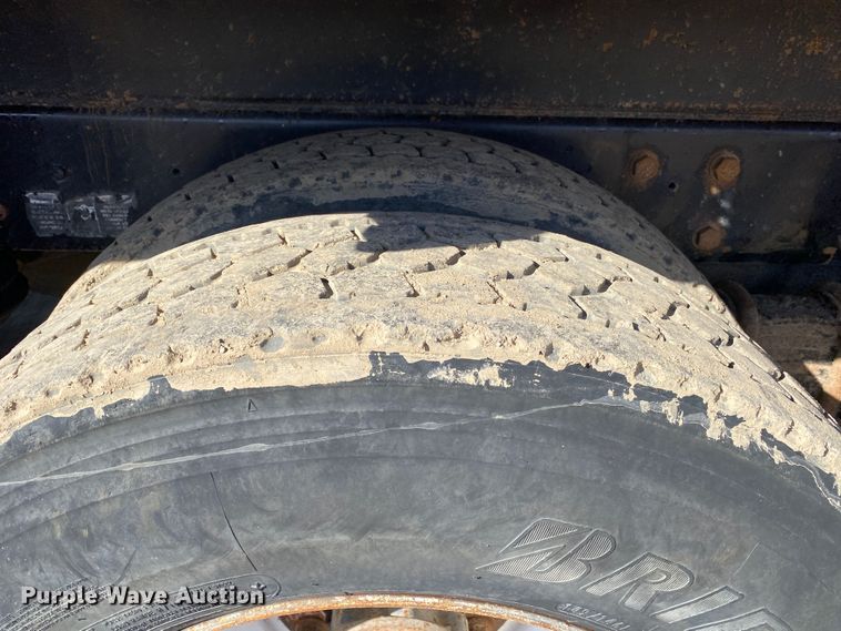 image for item DN8190 2005 Mack CV713  dump truck