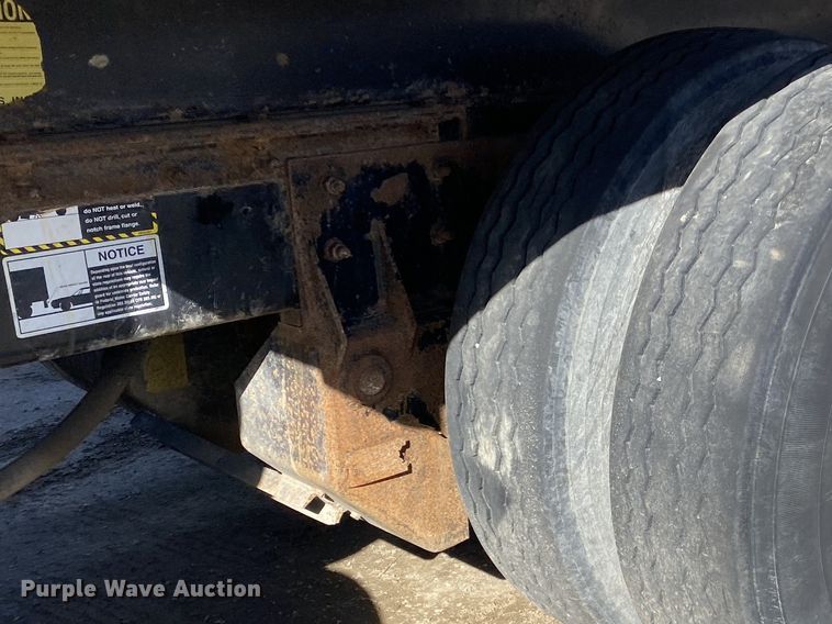 image for item DN8190 2005 Mack CV713  dump truck