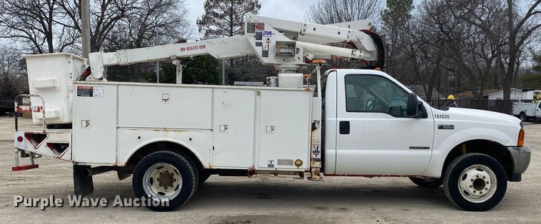 image for item DN8218 2001 Ford F550 Super Duty  bucket truck