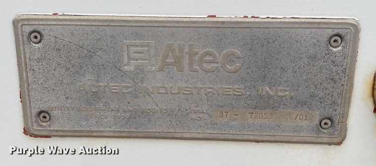 image for item DN8218 2001 Ford F550 Super Duty  bucket truck