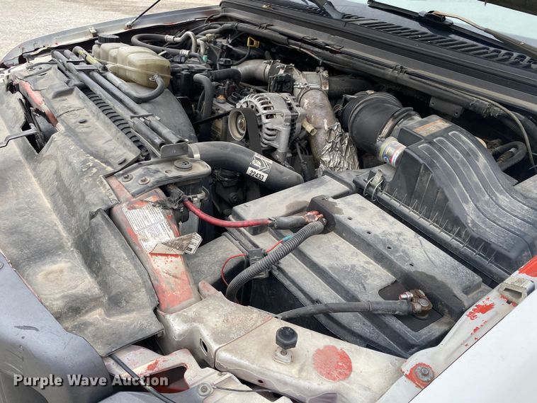 image for item DN8218 2001 Ford F550 Super Duty  bucket truck