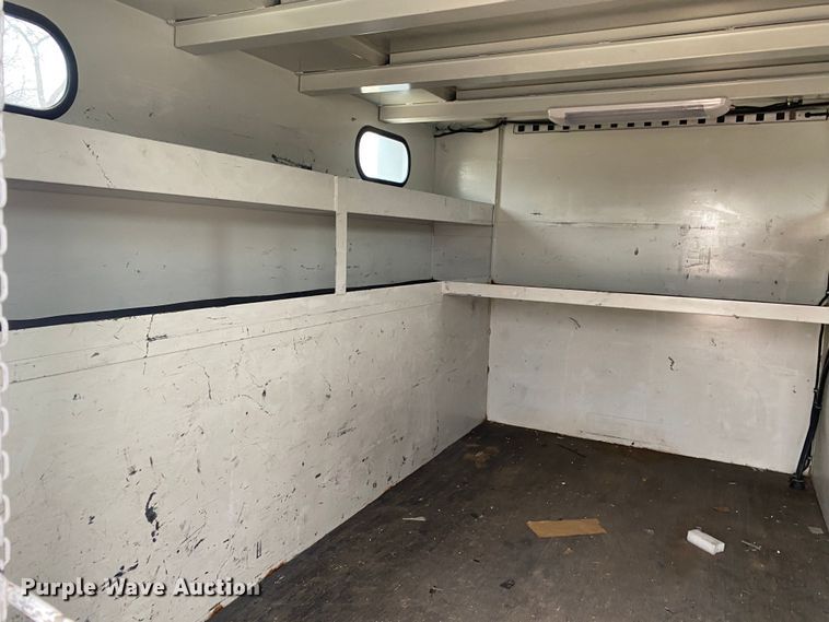 image for item DN8219 2017 Ford F550 Super Duty XL  Crew Cab bucket truck