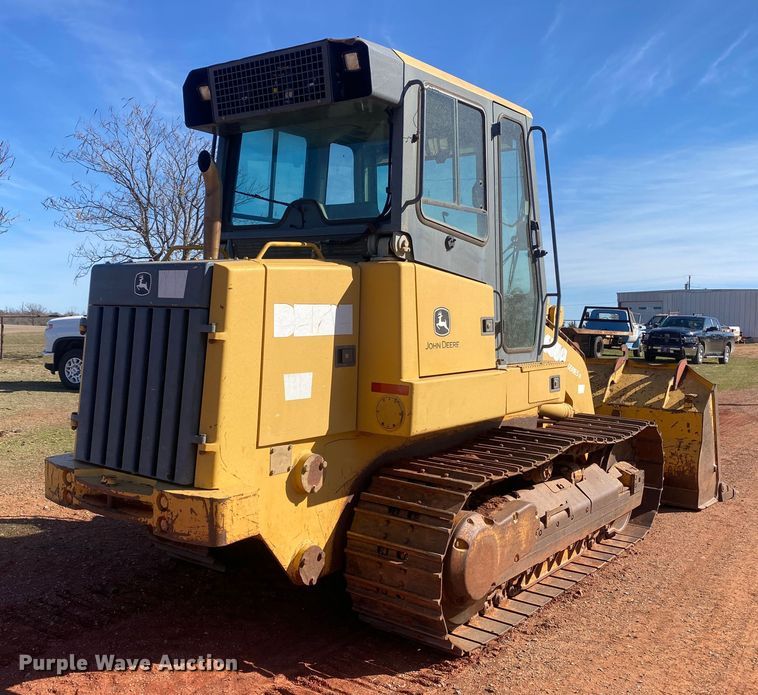 image for item DN8248 2006 John Deere 655C Series II  track loader