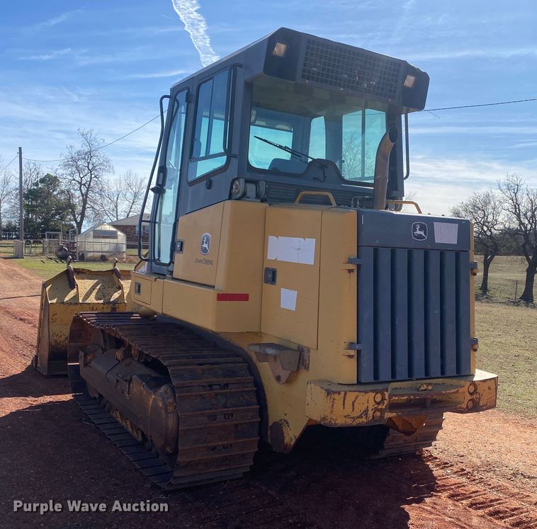 image for item DN8248 2006 John Deere 655C Series II  track loader
