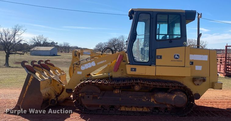 image for item DN8248 2006 John Deere 655C Series II  track loader